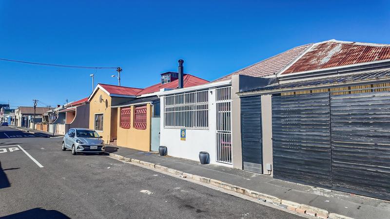2 Bedroom Property for Sale in Salt River Western Cape